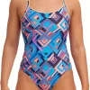 stroj_plywacki_na_basen_funkita_boxed_up_1 Funkita kostium pływacki damski Boxed Up