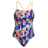 stroj_plywacki_na_basen_funkita_tail_end_1 Funkita kostium pływacki damski Tail End